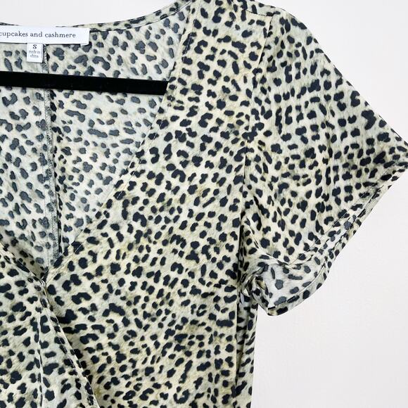 Cupcakes & Cashmere Lenna Leopard Print Wrap Dress - Picture 3 of 11